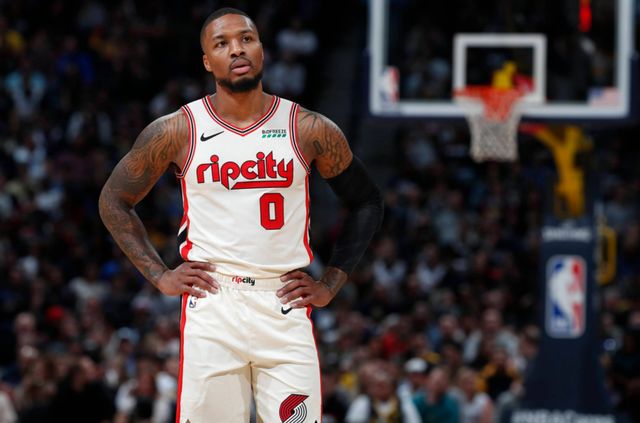 更加接近目 更加接近目