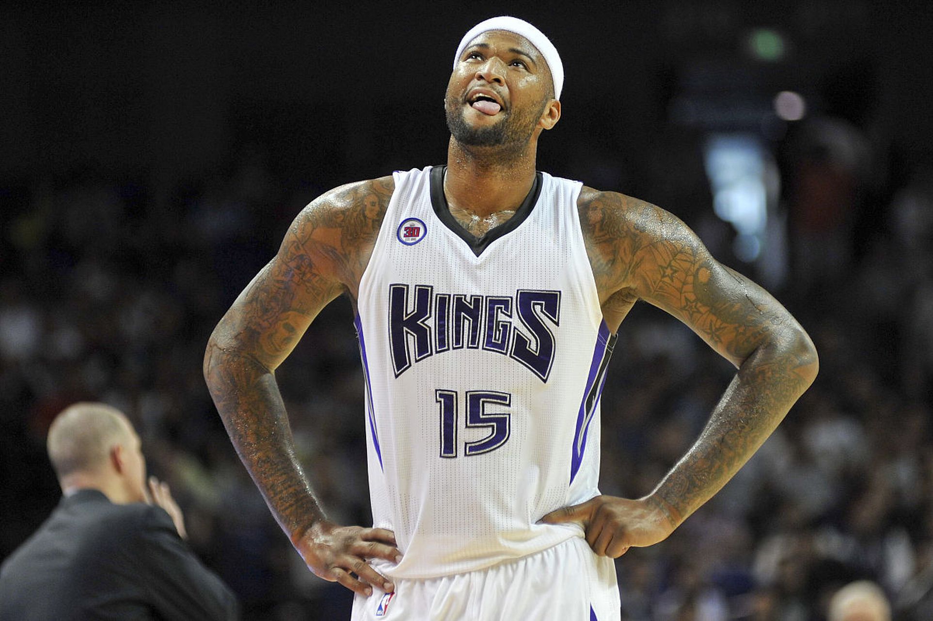 不仅再度展 不仅再度展