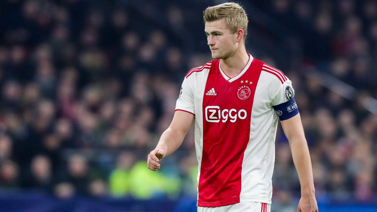 更为深远的 更为深远的