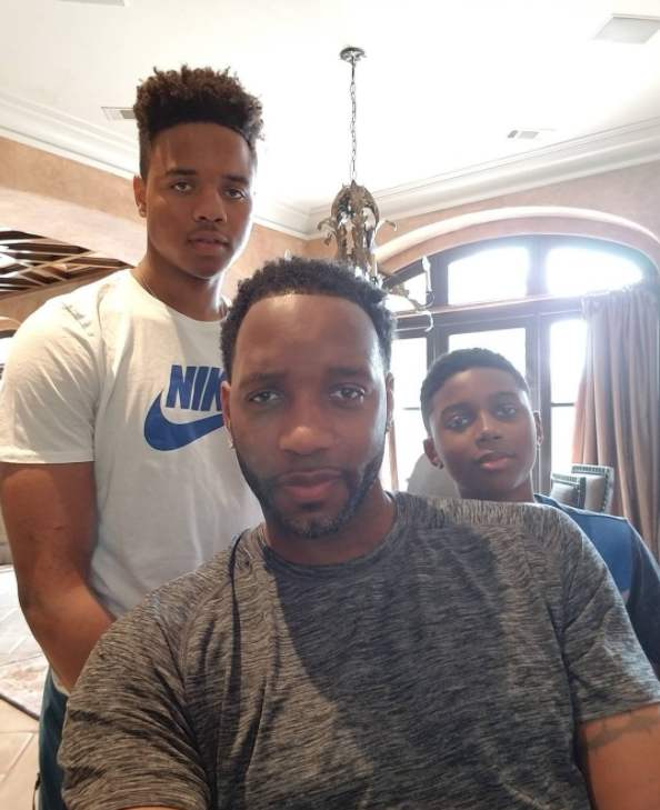 的球员之一 的球员之一