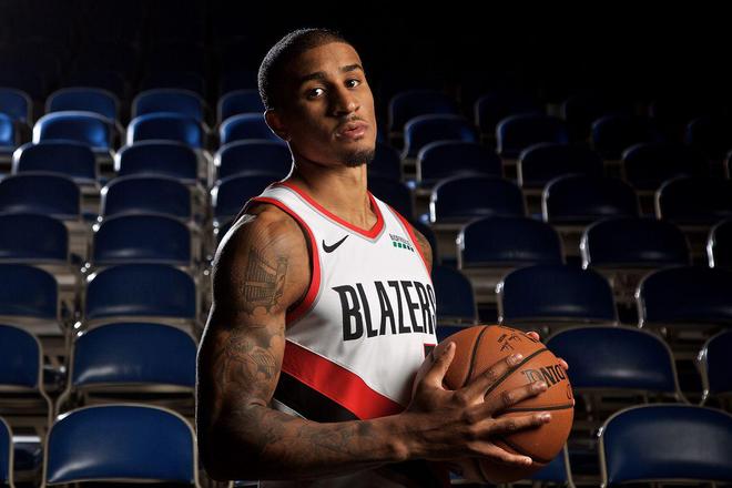 尤其是均薪 尤其是均薪