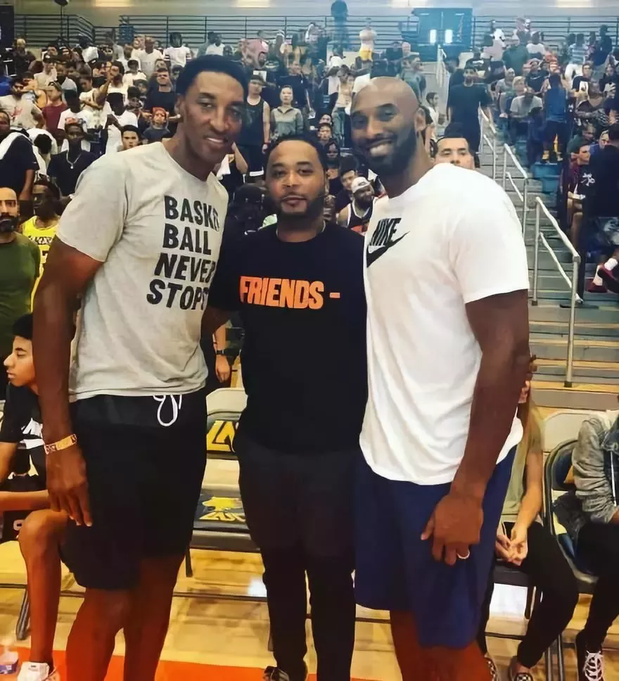 既能喂球也 既能喂球也